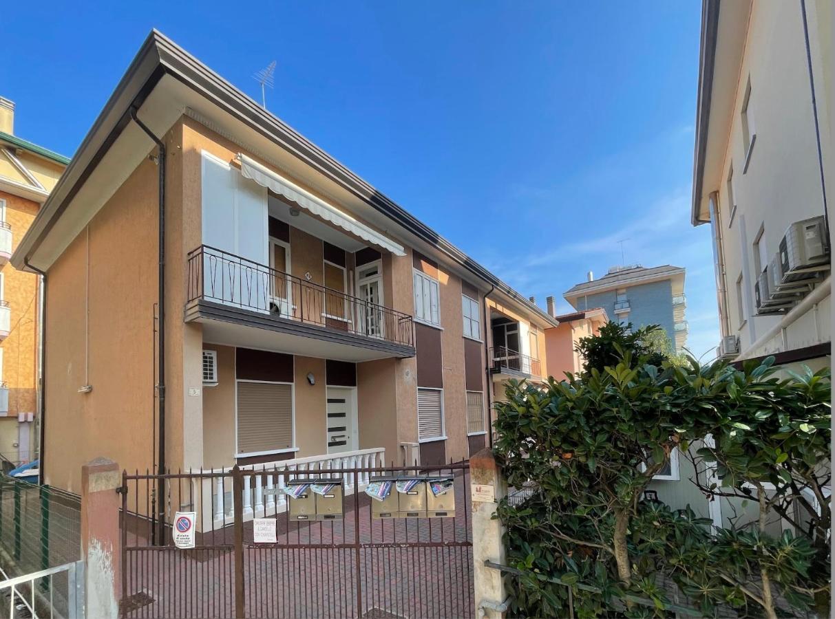 Appartamento Palma Carraro Immobiliare Jesolo - Family Apartments المظهر الخارجي الصورة